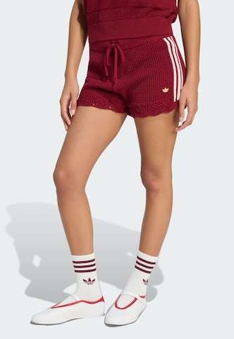 Regular Pantalon 'Resort' ADIDAS ORIGINALS en rouge : devant