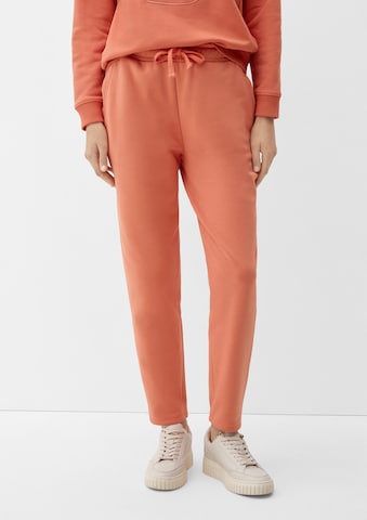 s.Oliver Tapered Trousers in Orange: front