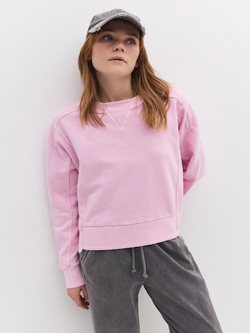 No Matter What Sweatshirt in Pink