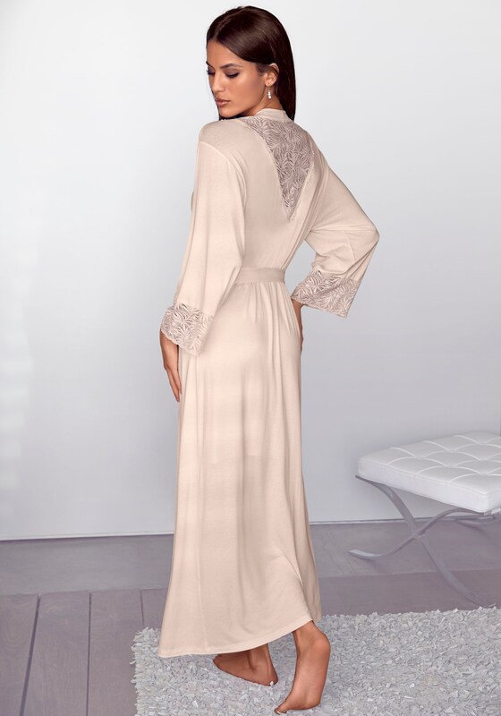LASCANA Dressing Gown in Cream