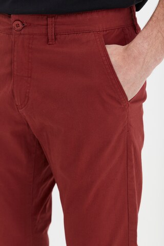 !Solid Regular Chino Pants 'KILIAN' in Red