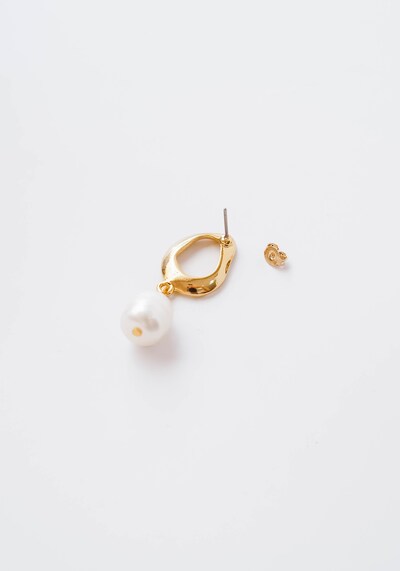 GG Unique Ohrhänger in gold, Produktansicht