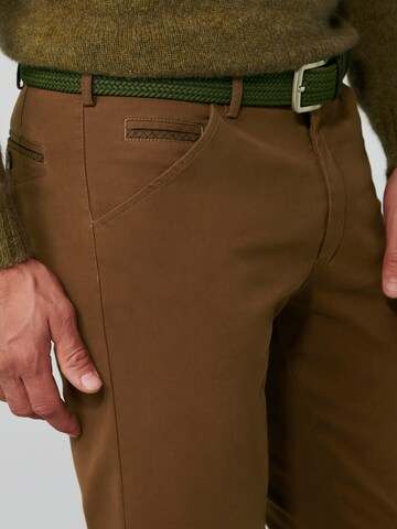 MEYER Slimfit Chino in Bruin