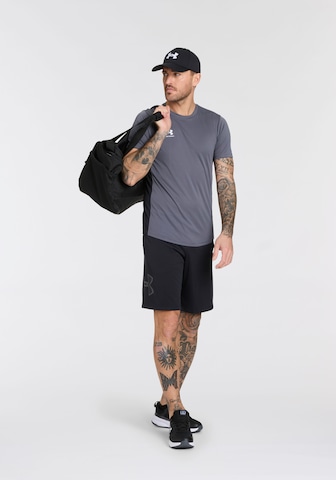 Cappello da baseball sportivo 'Blitzing Low' di UNDER ARMOUR in nero