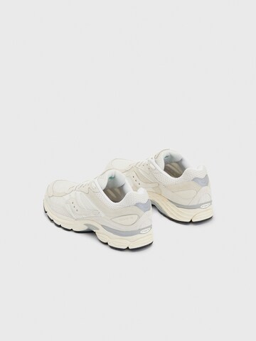 saucony Tekaški čevelj 'PROGRID OMNI 9' | bela barva