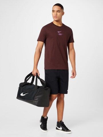 Nike Sportswear T-Shirt in Braun