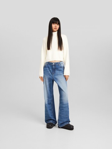 Pullover di Bershka in bianco