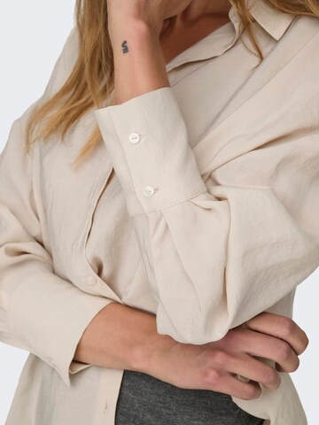 Chemisier 'ONLZAZIMA' ONLY en beige