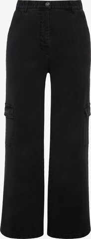 Studio Untold Regular Cargo Jeans in Black: front