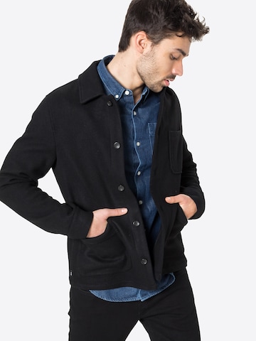 Coupe regular Veste mi-saison Superdry en noir