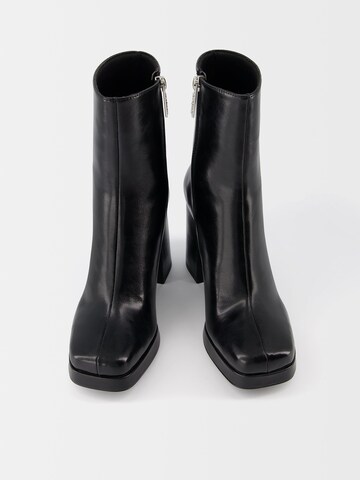 Bottines Bershka en noir