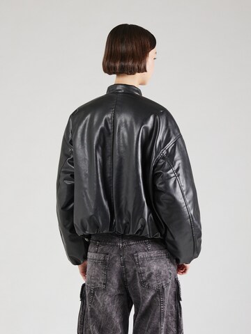 Monki Jacke in Schwarz