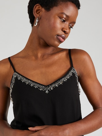 ABOUT YOU Top 'Zora' in Black