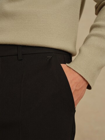 DAN FOX APPAREL Regular Trousers with creases 'Elias' in Black