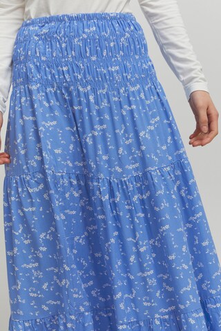 b.young Rok in Blauw