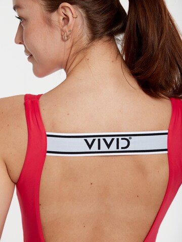 VIVID Высокое горло Купальник в Красный