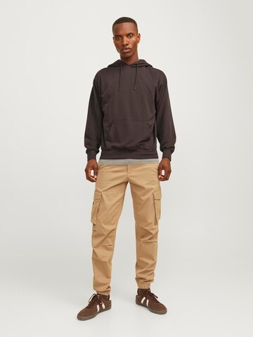 Felpa 'JJECharge' di JACK & JONES in marrone