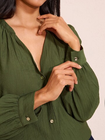 Friends Like These Blus i grön