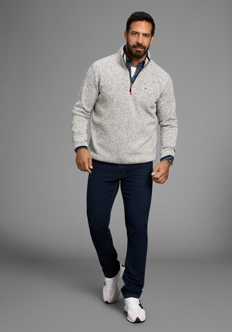 Man's World Sweatshirt in Grey
