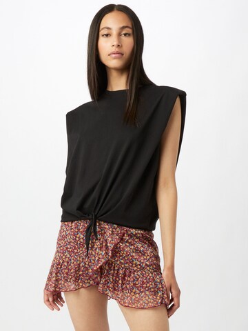 VILA Top in Black: front