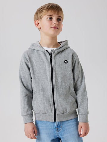 NAME IT - Sudadera con cremallera 'NKMVIMO' en gris: frente