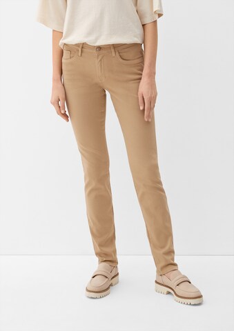 s.Oliver Slimfit Jeans in Braun: Vorderseite