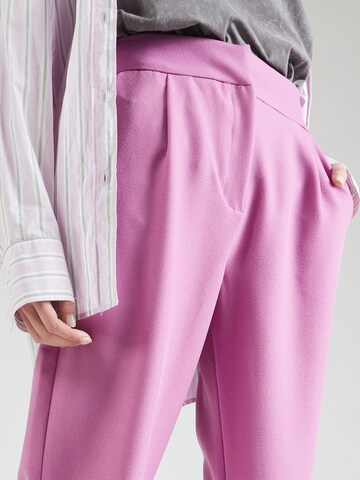 Trendyol Loosefit Bukser med lægfolder i pink