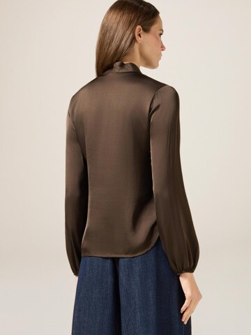 oltre Blouse in Bruin