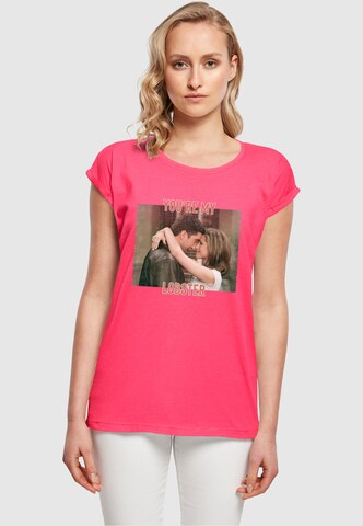 ABSOLUTE CULT T-Shirt 'Friends - You're My Lobster' in Pink: predná strana
