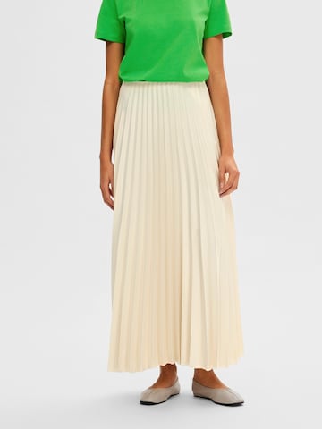 SELECTED FEMME Skirt 'Tina' in Beige: front