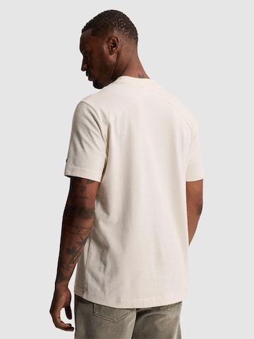 CAST IRON - Camiseta 'T-shirt with mixed-technique chest graphic' en beige