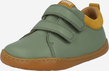 CAMPER Flats in Green: front
