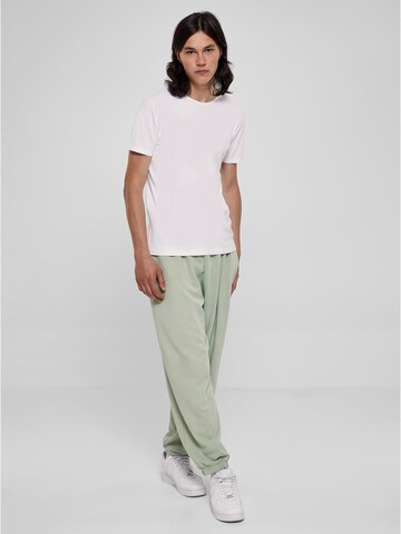 Urban Classics Tapered Pants in Green