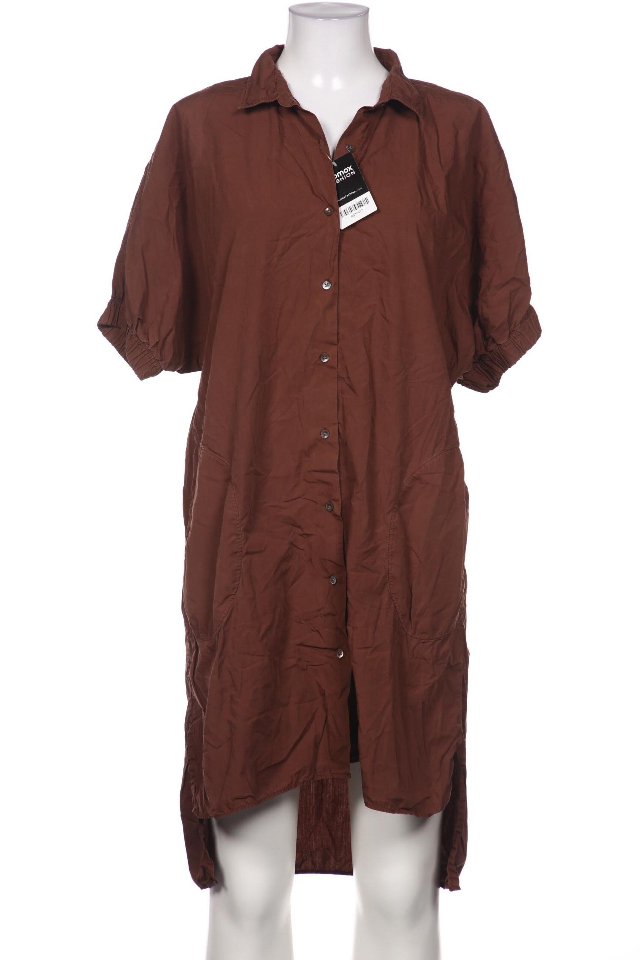 Closed Dress in M in Brown: front