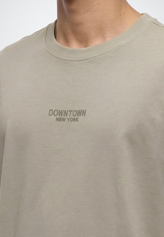 T-Shirt 'STUDIOS' BALMOHK en beige : devant