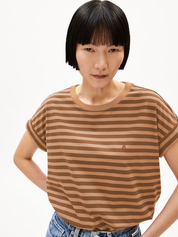 T-shirt ARMEDANGELS en marron