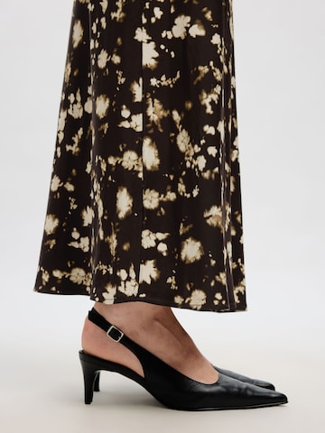 SELECTED Kleid in Braun