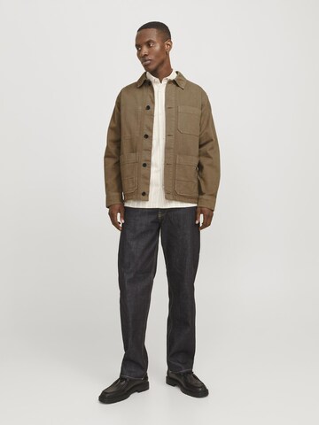JACK & JONES Comfort fit Button Up Shirt in Brown