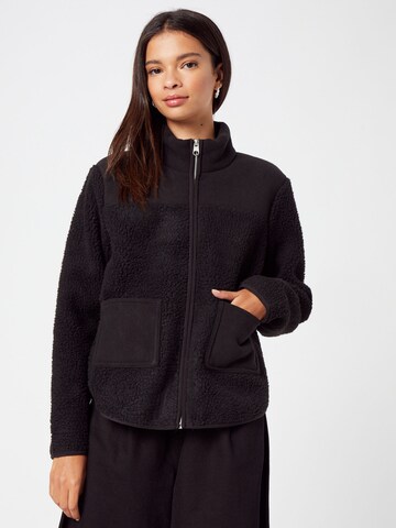 PIECES Fleece Jacket 'Sadie' in Black