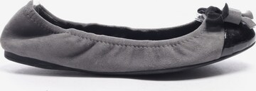 Miu Miu Flats & Loafers in 35,5 in Grey: front