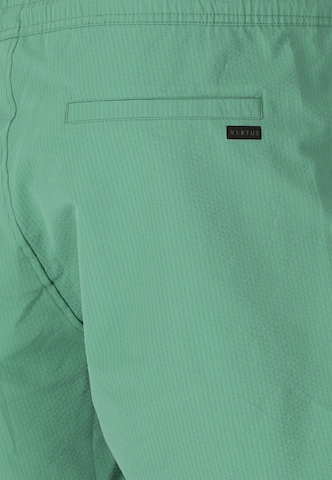 Virtus Badeshorts 'Kansae' in Grün