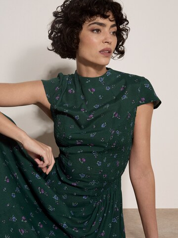 Apricot Dress ' ' in Green