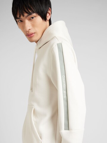 Calvin Klein Jeans Regular Sweatshirt in Weiß