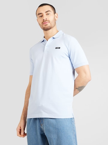 Calvin Klein - Camiseta en azul: frente