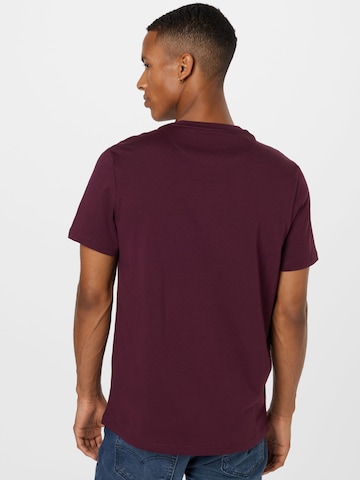 T-Shirt Lyle & Scott en rouge