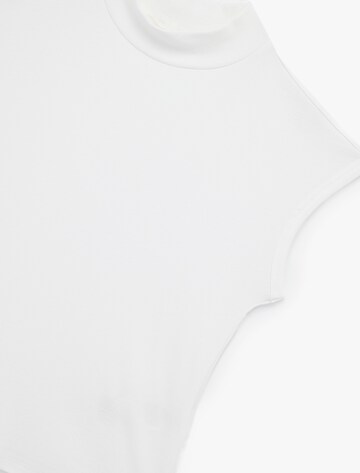 Koton T-Shirt in Weiß