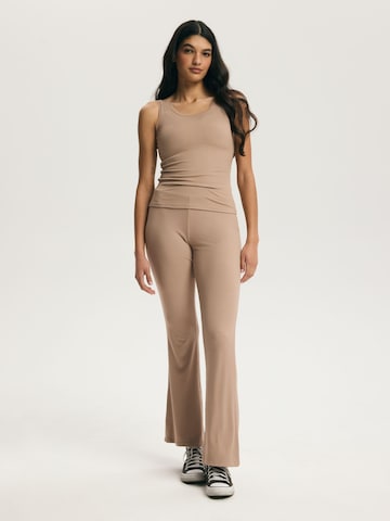 ESOTIQ - Acampanado Pantalón 'Haushose Schlaghose Viskose Mix weich bequem elastischer Bund Clear' en beige