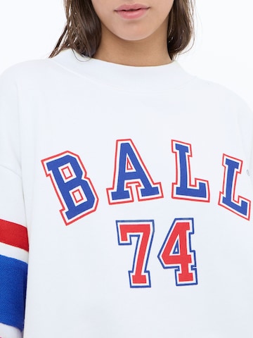 Ball Sweatshirt 'Arian' in White