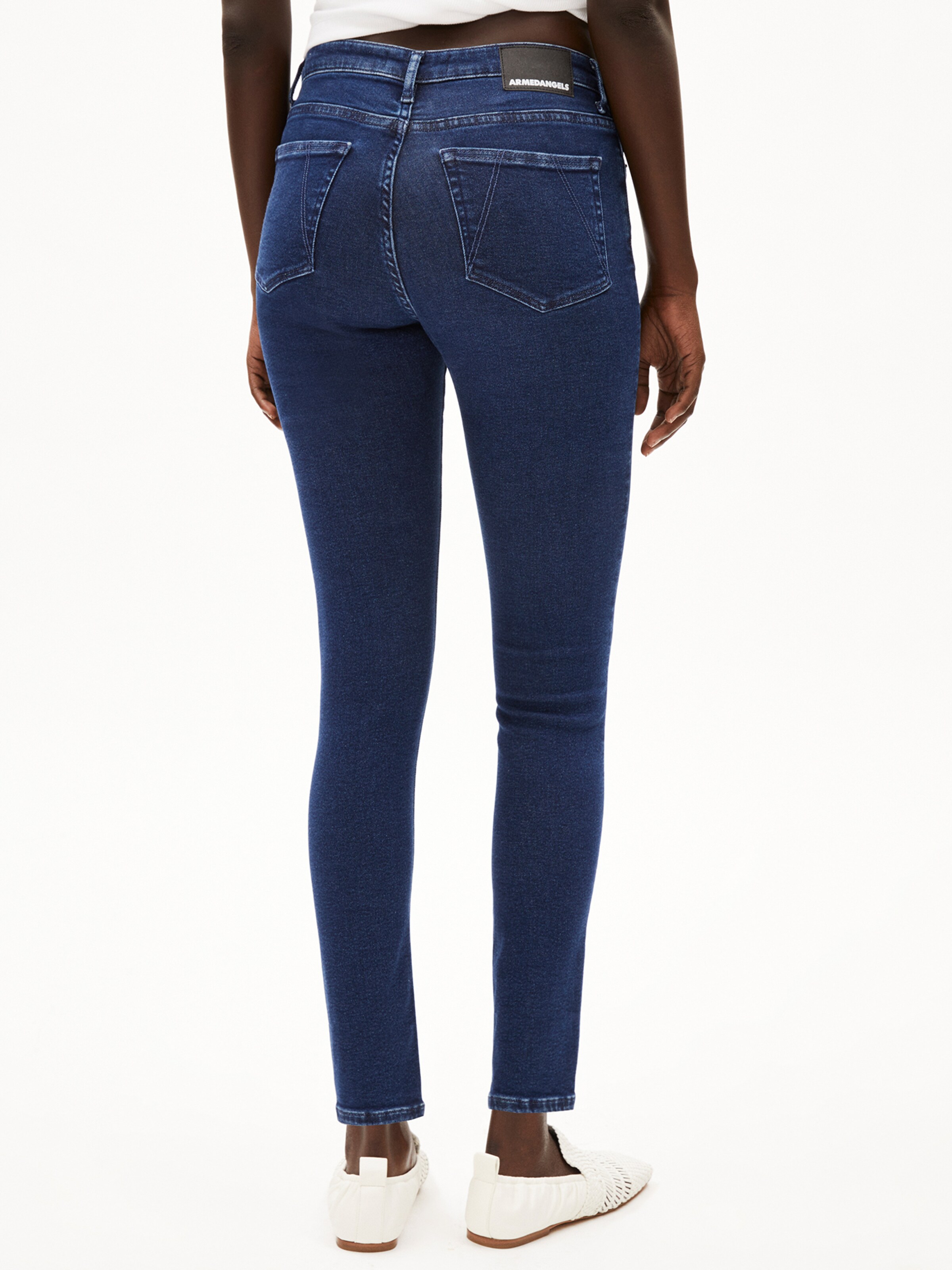 ARMEDANGELS Skinny Jeans in Blue: front
