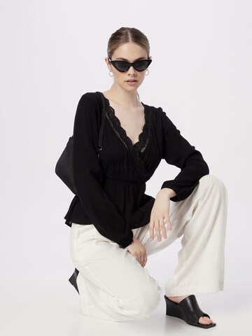 ABOUT YOU Blouse 'Binia' in Black